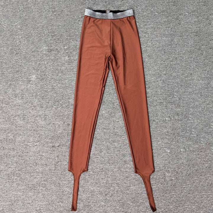 Stretch Foot Strap Skinny Pants